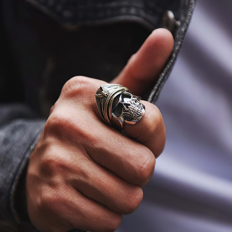 Rock Style Adjustable Ring With Pirate Captain Skull / Unisex 925 Sterling Silver Jewelry