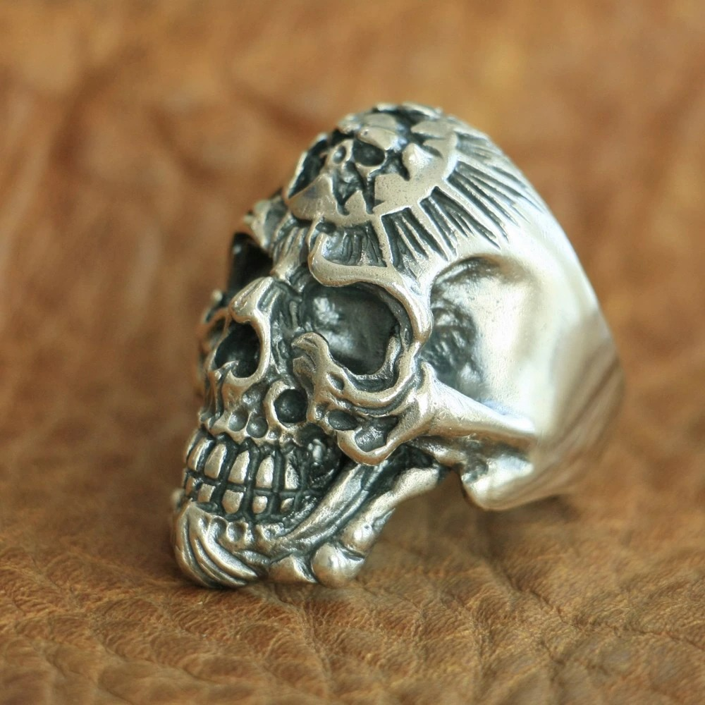 925 Sterling Silver Devil Skull Ring / Vintage Rock Style Skull Ring / Biker Jewelry