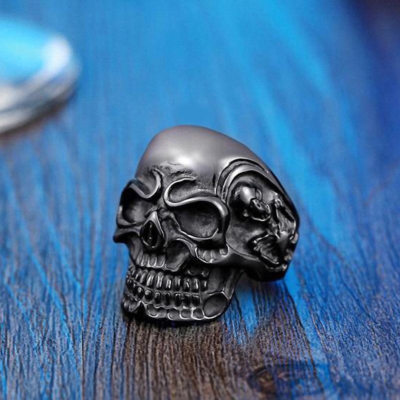 Alternative Fashion Big Tripple Skull Ring / Rock Style Stainless Steel Biker Jewelry