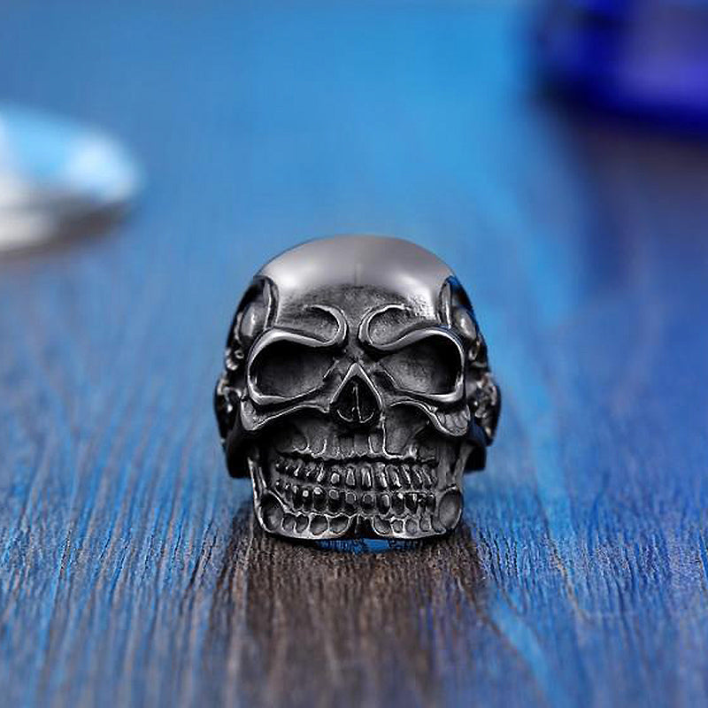 Alternative Fashion Big Tripple Skull Ring / Rock Style Stainless Steel Biker Jewelry
