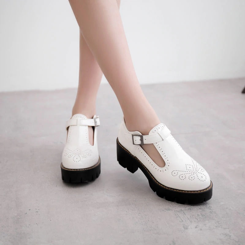 Alternative Fashion Brogue Round Toe Flats with Buckle Strap / Aesthetic Shoes for Women