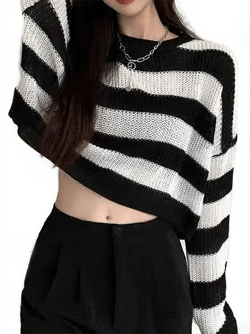 Alternative Women's Long Sleeve Sweater / O-Neck Vintage Female Pullover