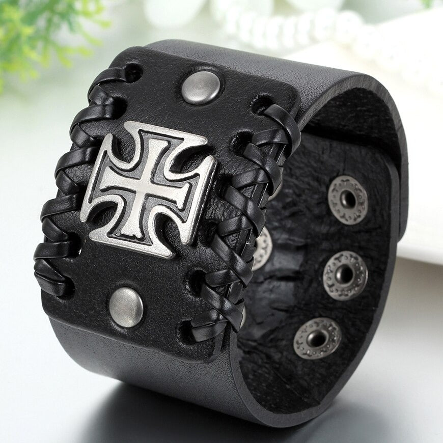 Rock Fashion 4.4CM Wide Brown and Black Leather Bracelet with Celtic Cross on Front