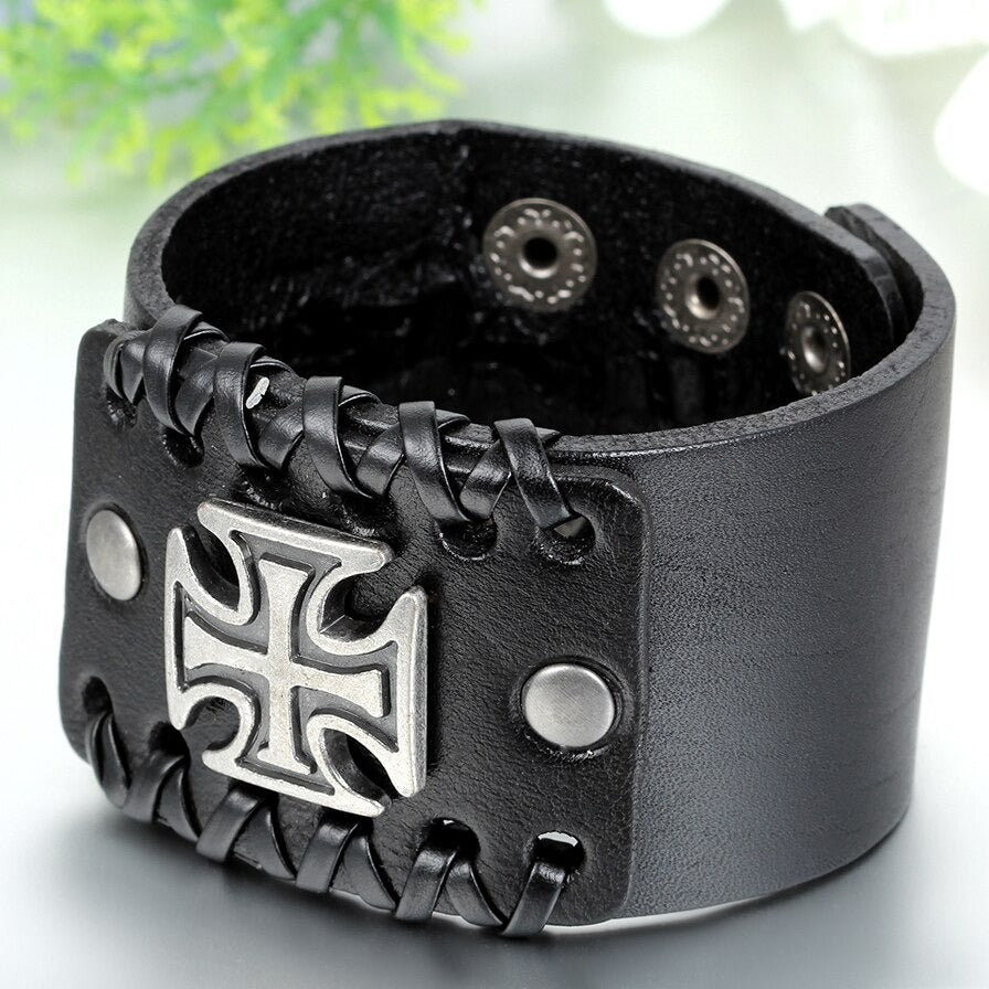 Rock Fashion 4.4CM Wide Brown and Black Leather Bracelet with Celtic Cross on Front