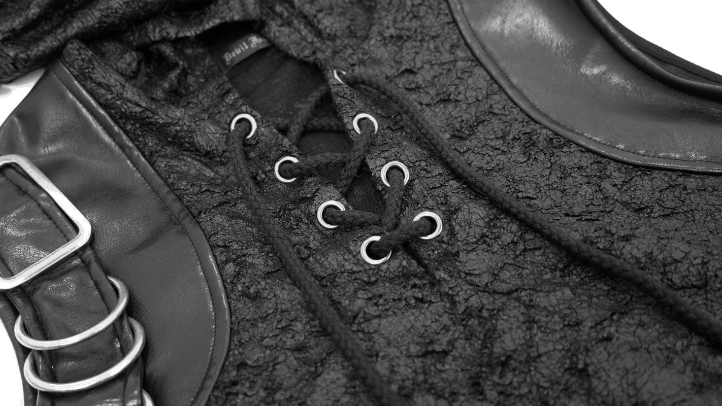 Black Hooded Sleeveless Top / Gothic Lacing on the Neckline T-Shirt with Buckle