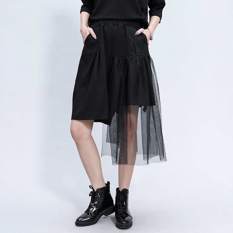 Black Irregular Half Length Trousers With High Elastic Waist / Women's Mesh Loose Fit Shorts