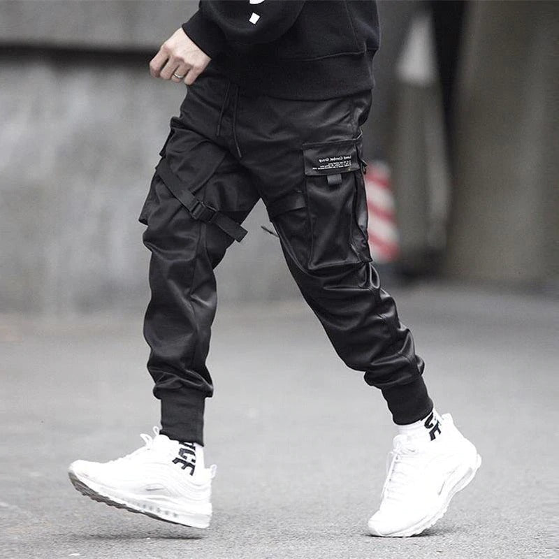 Black Men's Cargo Pants With Ribbons / Print-Pocket Joggers