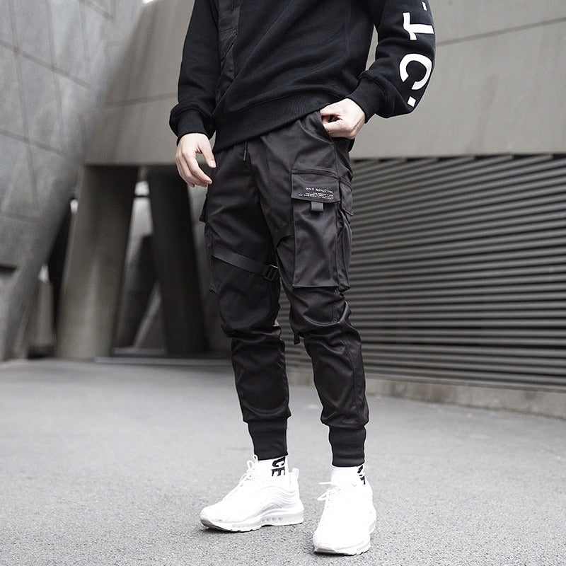 Black Men's Cargo Pants With Ribbons / Print-Pocket Joggers