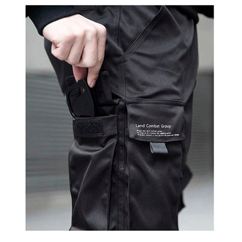 Black Men's Cargo Pants With Ribbons / Print-Pocket Joggers