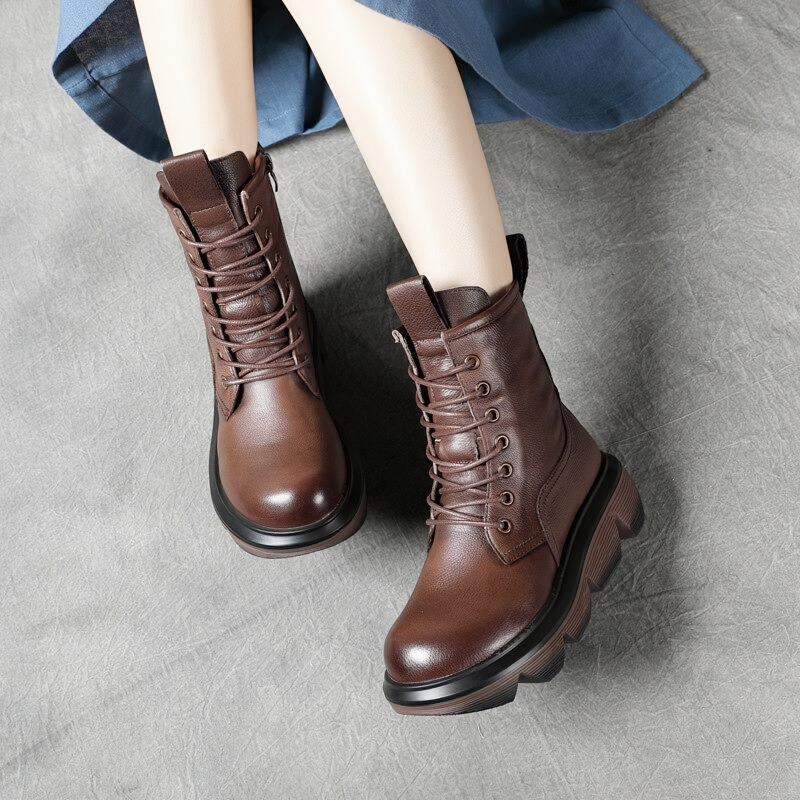 Casual Women's Stylish Boots Of Genuine Leather / Short Warm Footwear Of Thick-Soled