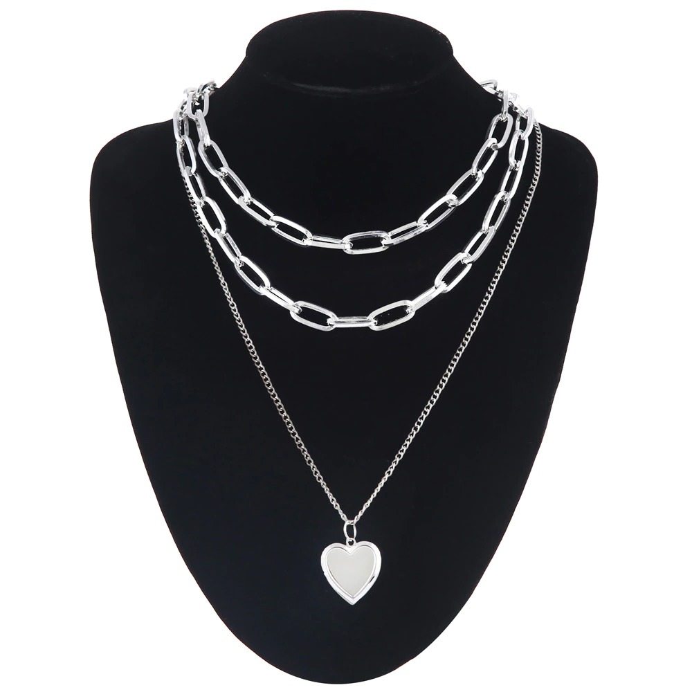 Chain Necklace with Heart for Women / Fashion Aesthetic Layered Necklace