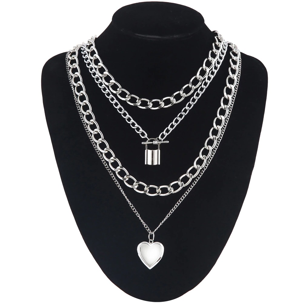 Chain Necklace with Heart for Women / Fashion Aesthetic Layered Necklace