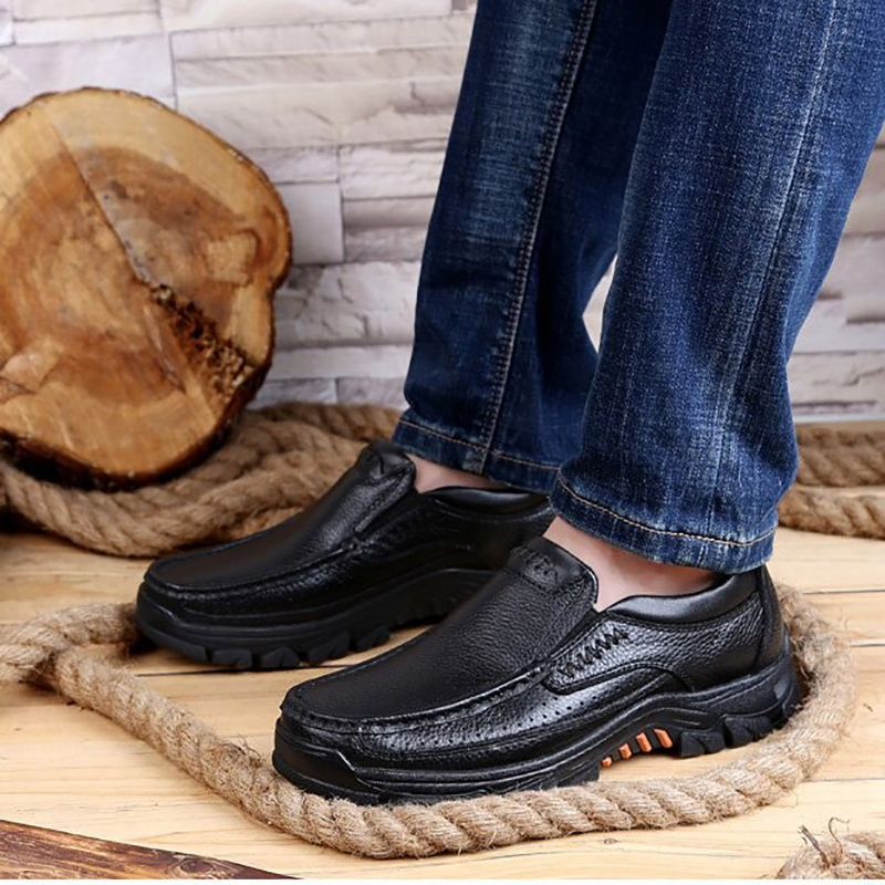 Classic Men's Genuine Leather Loafers / Casual Male Shoes / Alternative style footwear