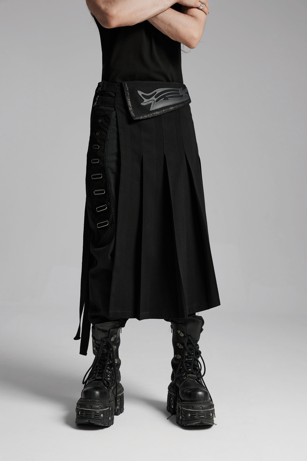 Cyberpunk Black Men's Pleated Half Skirt with Buckles