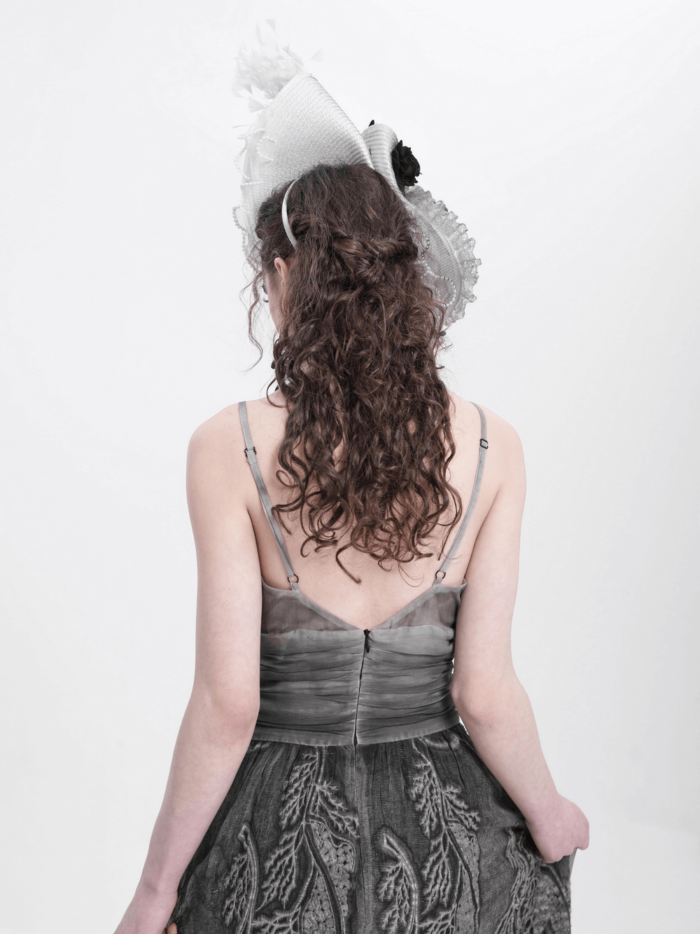 Elegant Black and White Floral Fascinator Hat with Feathers