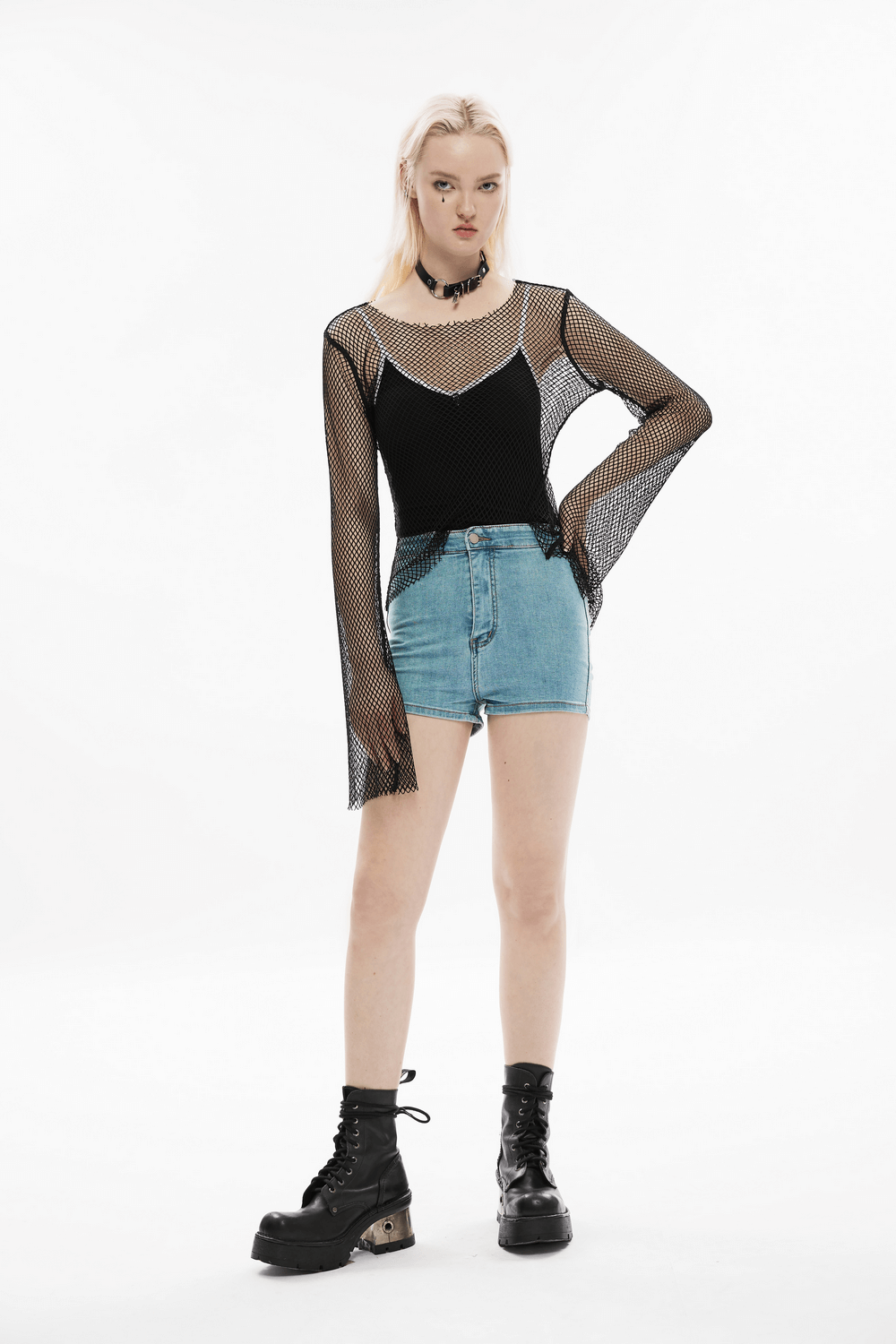 Elegant Crow Buckle Camisole in Contrast Design