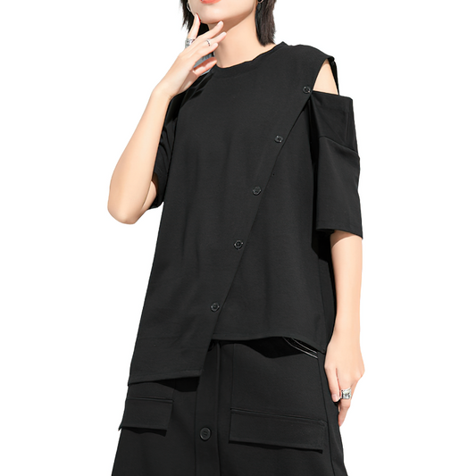 Fashion Women's Black T-shirt with Buttons / Round Neck Top with Half Sleeve