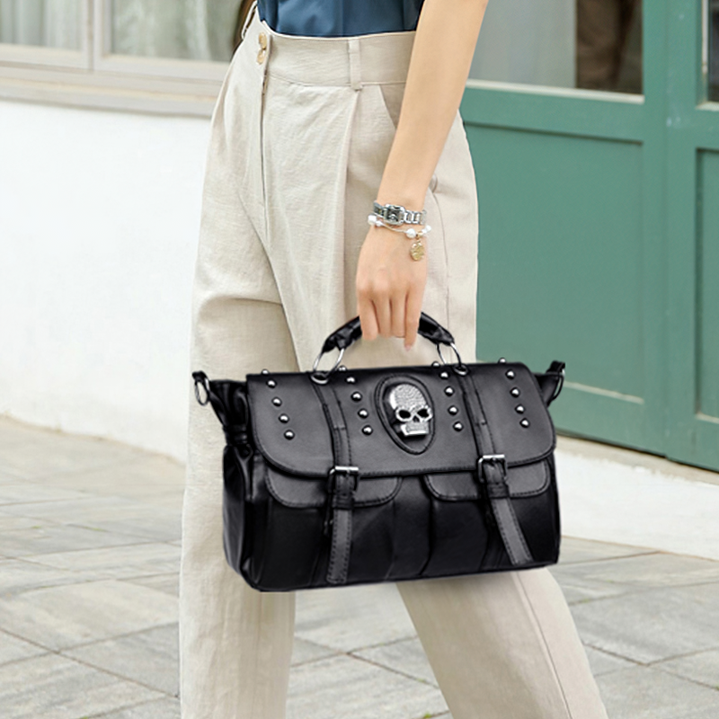 Fashion Women's Large Capacity Handbag / Cool Pu Leather Gothic Shoulder Bag