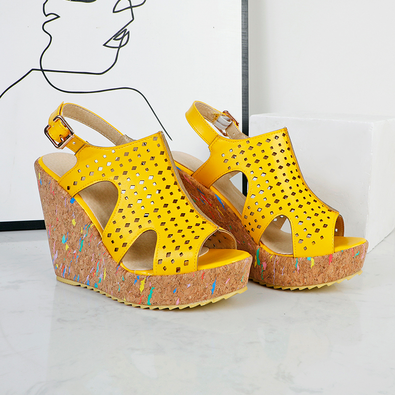 Fashion Women's Wedges Sandals / Summer Platform Shoes