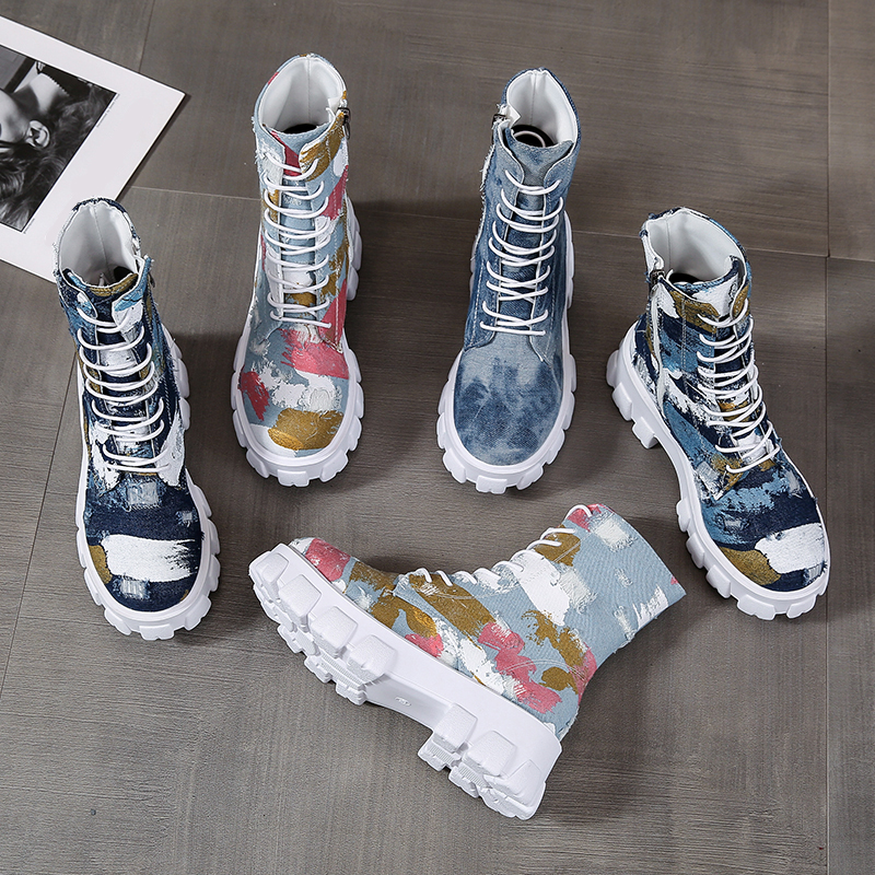 Female Combat Boots in Alternative Style / Rocker Girl Outfit / Cool Women's Shoes