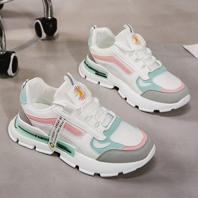 Female Lace Up Sneakers with Daisy / Casual Women's Sports Shoes with Thick Bottom