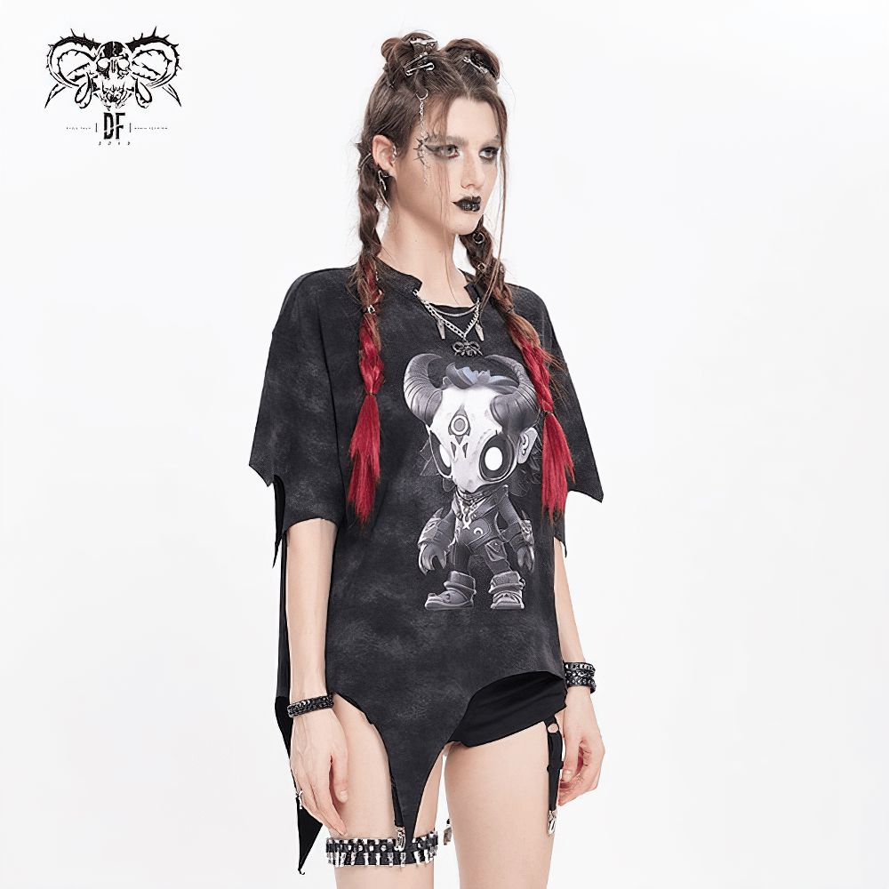Gothic Asymmetric Skull Cartoon Print T-Shirt
