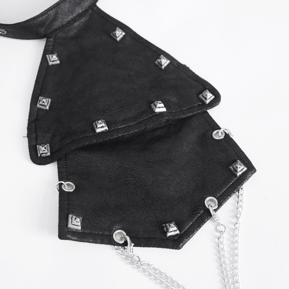 Gothic Chain Detail Crop Top with Shoulders Accessory