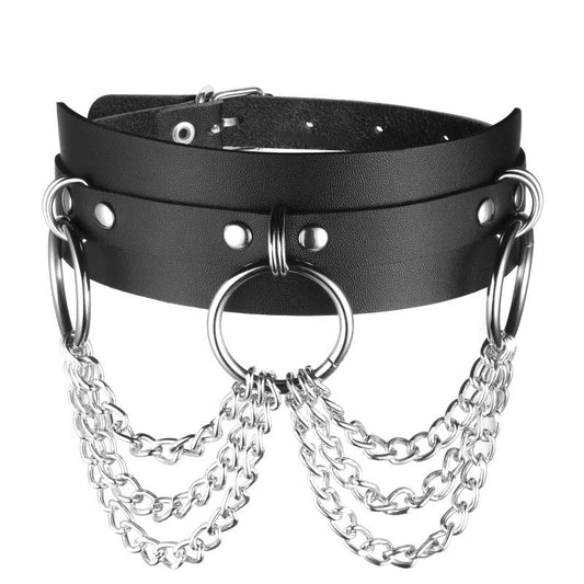 Gothic Choker with Chain and Ring / O-Ring Chain Choker / Bondage Neckwear in Gothic Fashion