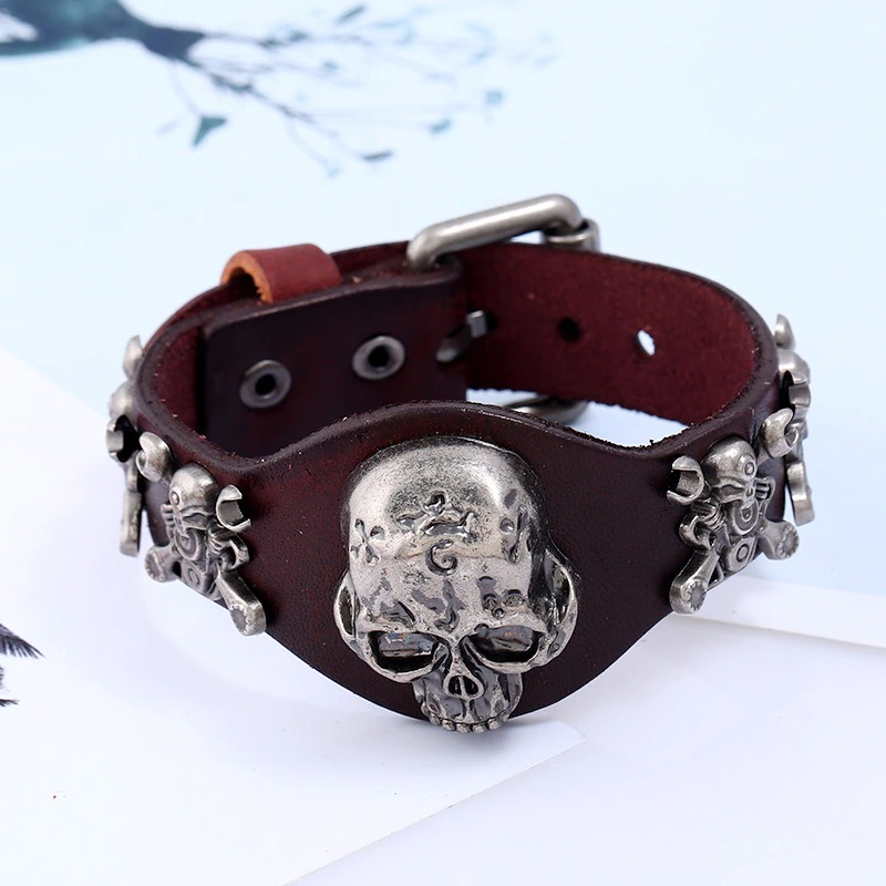 Gothic Genuine Leather Belt Buckle Bracelet for Women and Men / Unisex Bracelets with Skull