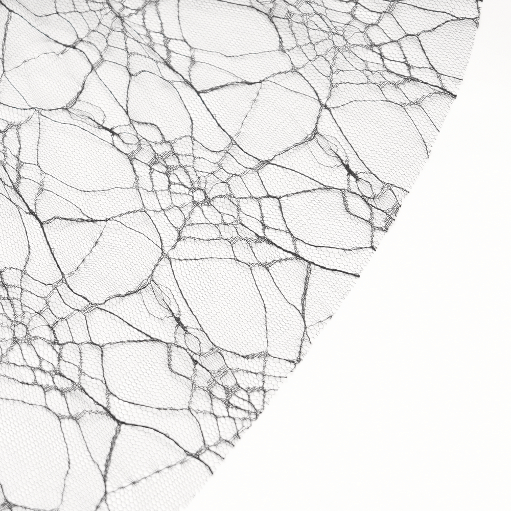 Gothic Layered Shorts with Tulle and Chain Details