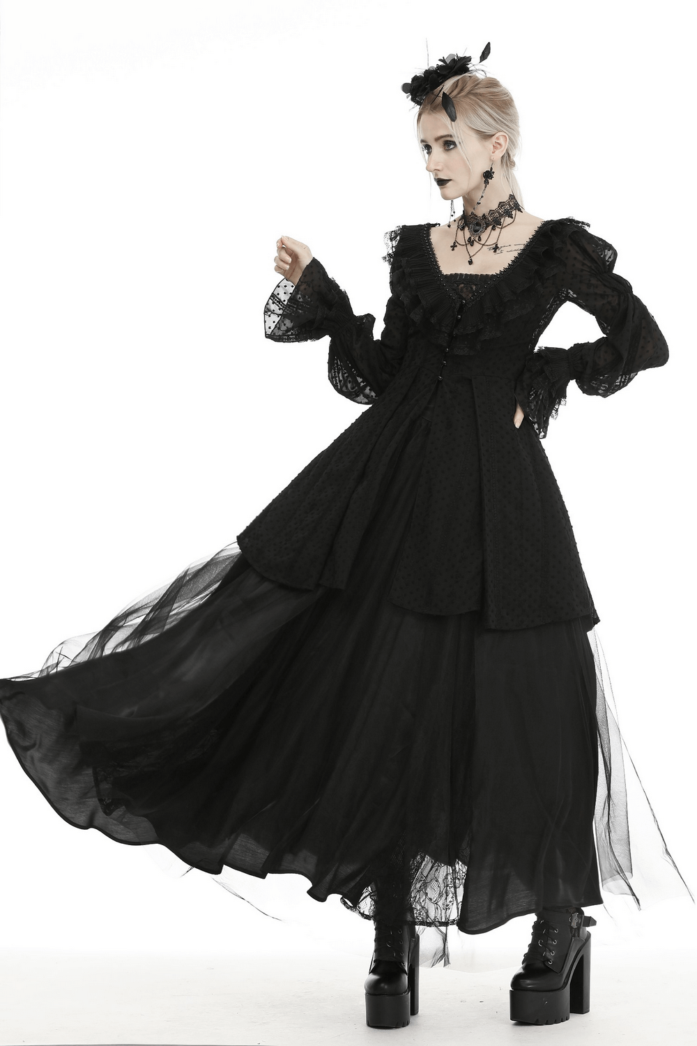 Gothic Lolita Thin Coat with Frilly Beads and Buttons