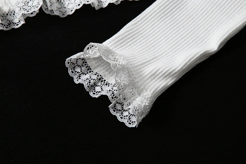 Gothic Sexy Lace Black Long Sleeve Crop Top / Vintage Autumn Women V Neck Cardigan