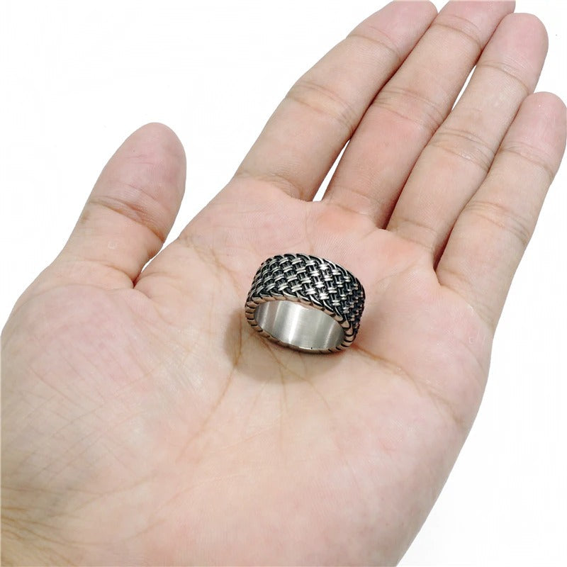 Gothic Style Stainless Steel Interwoven Ring / Men's And Women's Vintage Finger Jewelry