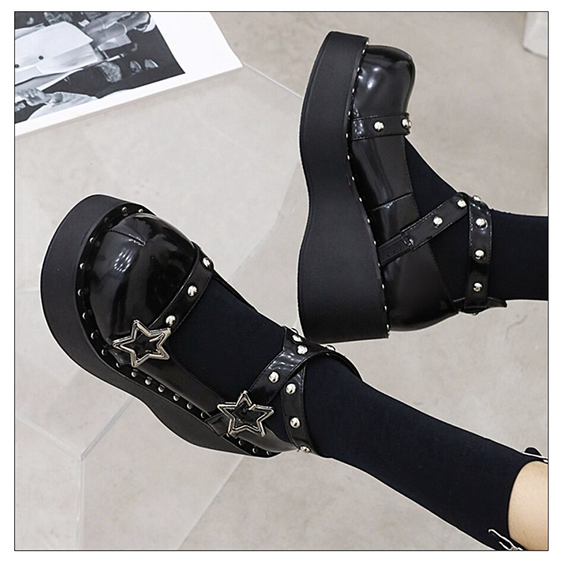 Gothic Women Wedges Pumps on Platform / Fashion Shoes With Rivets Rhinestone For Autumn