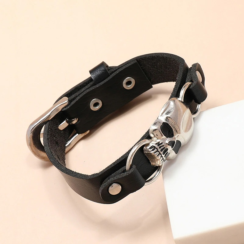 Leather Bracelets For Women and Men with Metal Skull / Jewelry Accessories in Gothic Style