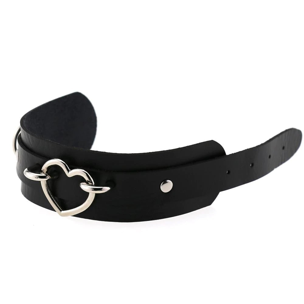 Leather Wristband Cuff Bracelets with Heart / Emo Fashion Bracelets for Women and Men