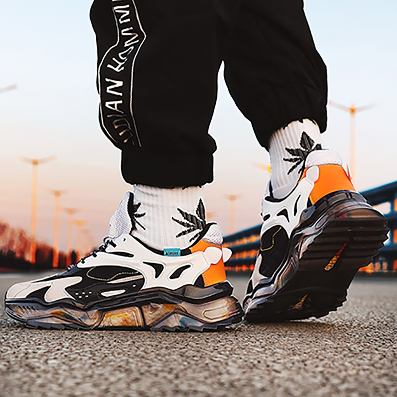 Luxury Mesh Breathable Running Sneakers / Casual Non-slip Wear-resistant Shoes