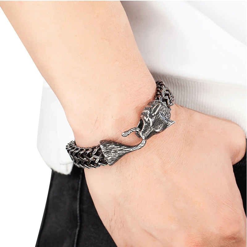 Men's Black Wolf Head Bracelet / Vintage Stainless Steel Wristband / Fashion Male Hand Chain