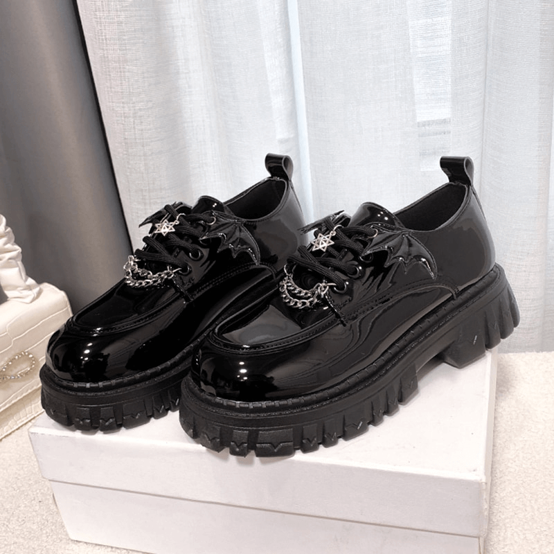 Metal Chain Bat Wings Chunky Platform Shoes / Round Toes Patent Leather Gothic Shoes