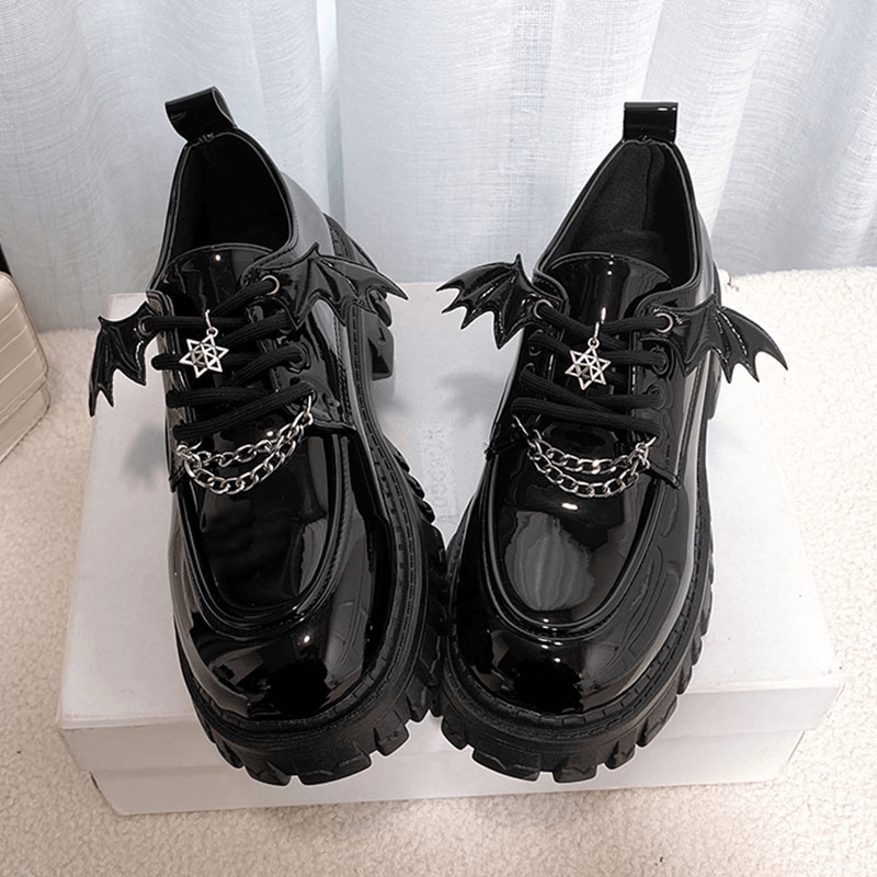 Metal Chain Bat Wings Chunky Platform Shoes / Round Toes Patent Leather Gothic Shoes