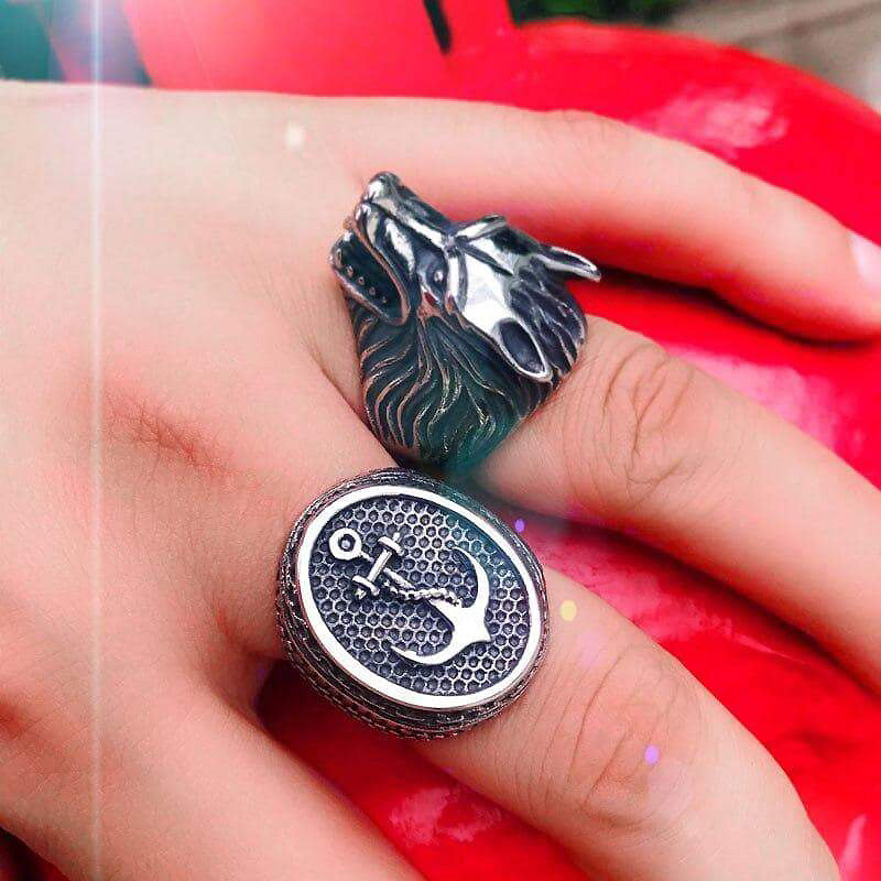 Nature Alternative Fashion Jewelry / Super Cool Wolf Rings / Stainless Steel Biker Ring