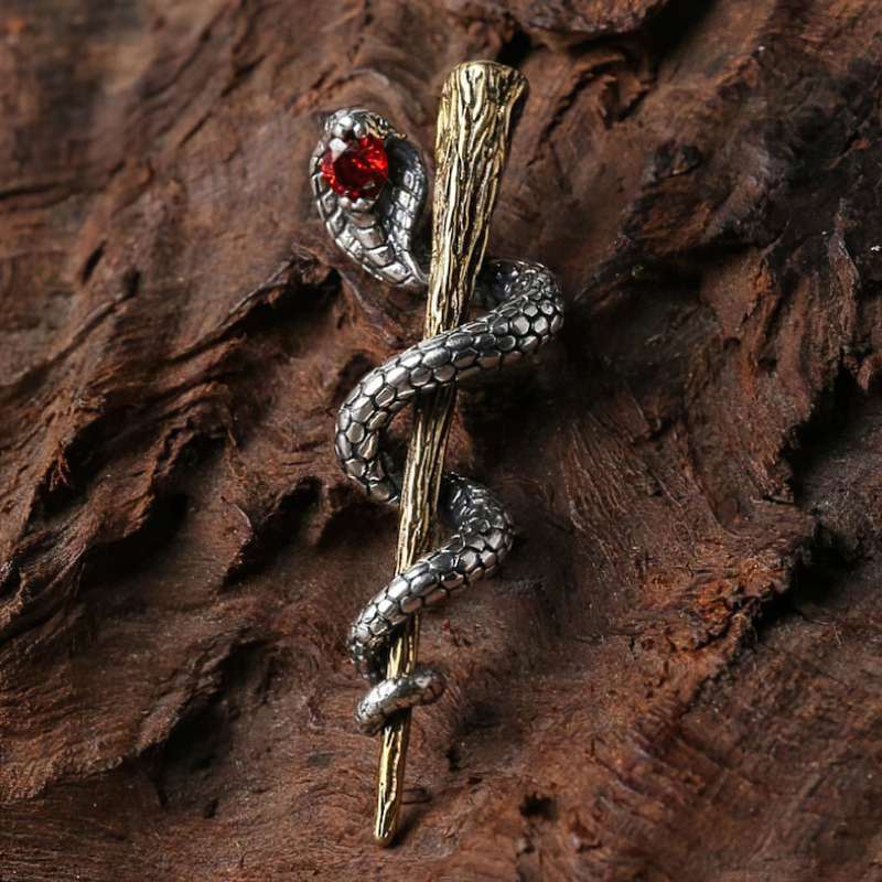 Pendant with Cobra of Real S925 Sterling Silver / Alternative Jewerly
