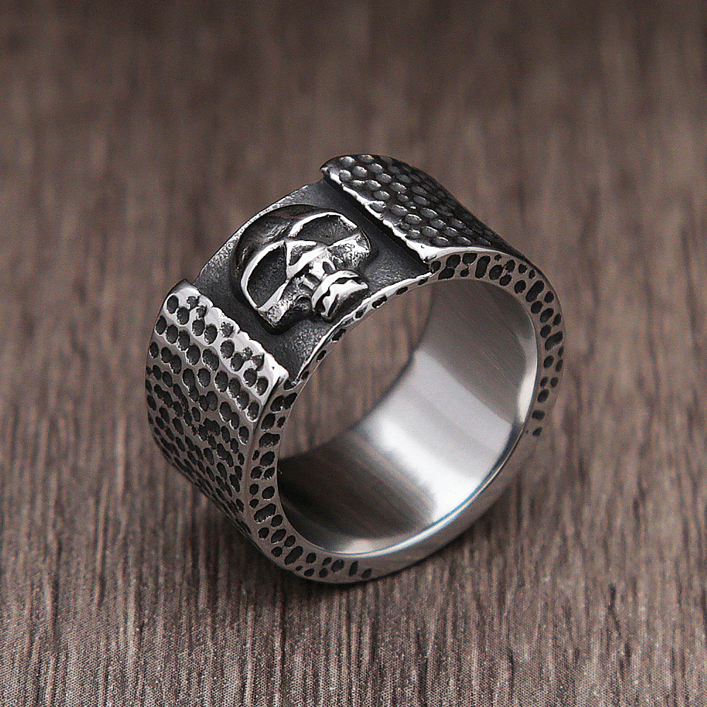 Punk Gothic 316L Stainless Steel Skull Ring / Motorcycle Biker Jewelry