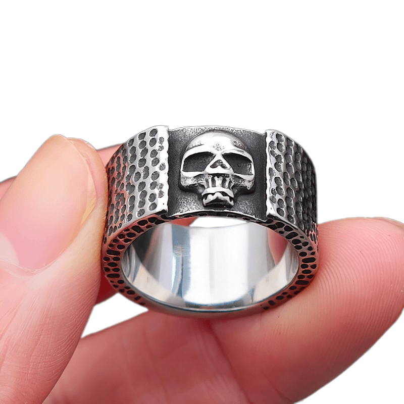 Punk Gothic 316L Stainless Steel Skull Ring / Motorcycle Biker Jewelry