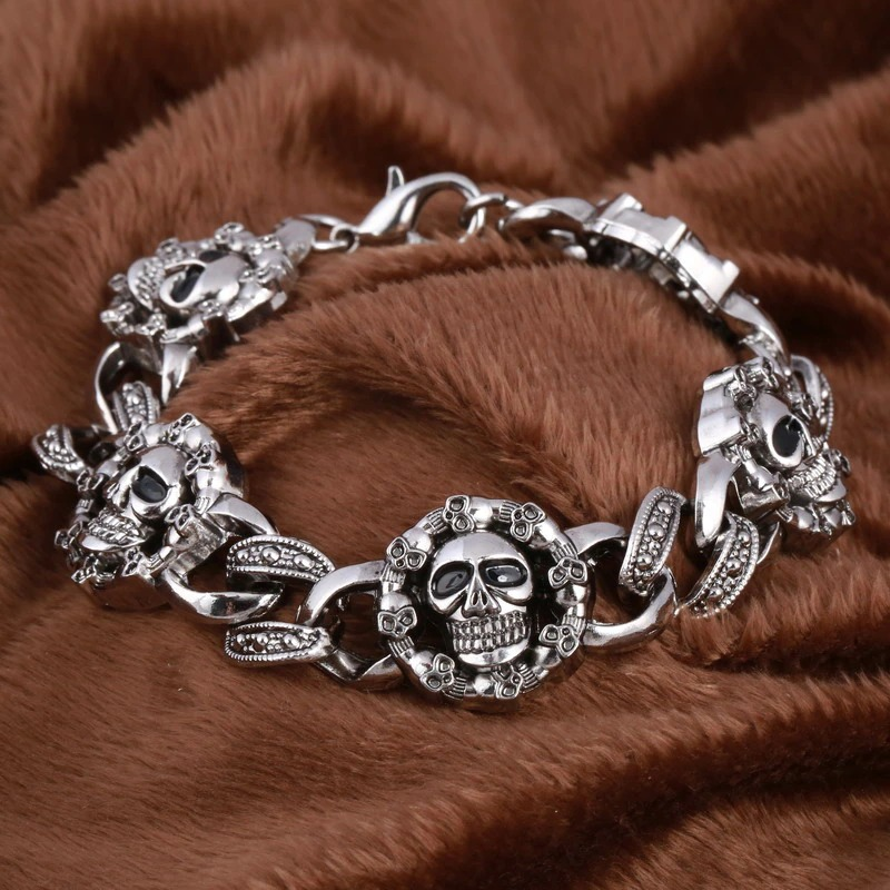 Punk Stainless Steel Bracelet For Men / Gothic Double Skull Heads Cuff Bracelets / Fashion  Men's Jewelry