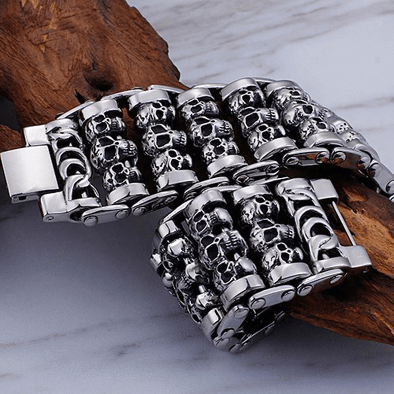 Punk Style Multiple Skull Heads Charm Bracelets For Men / 316 Stainless Steel Jewelry
