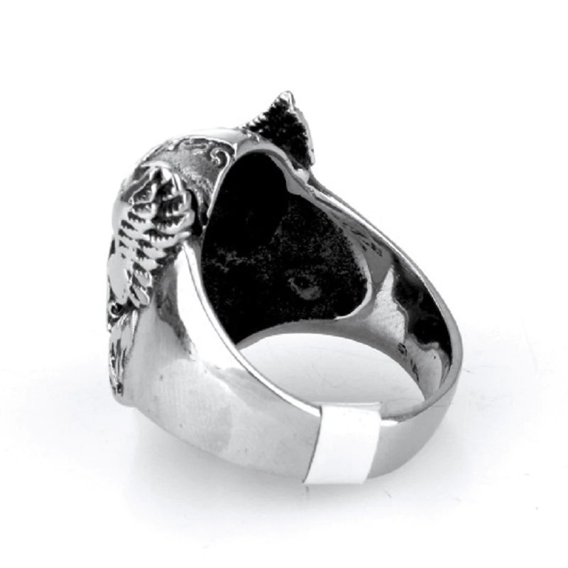 Scandinavian Ring with Odin's Head / Women and Men Stainless Steel Ring