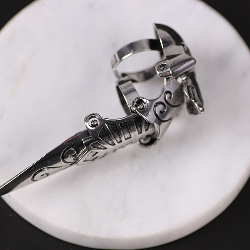 Silver Gothic Ring Claw of Zinc Alloy / Punk Fashion Ring with Skull