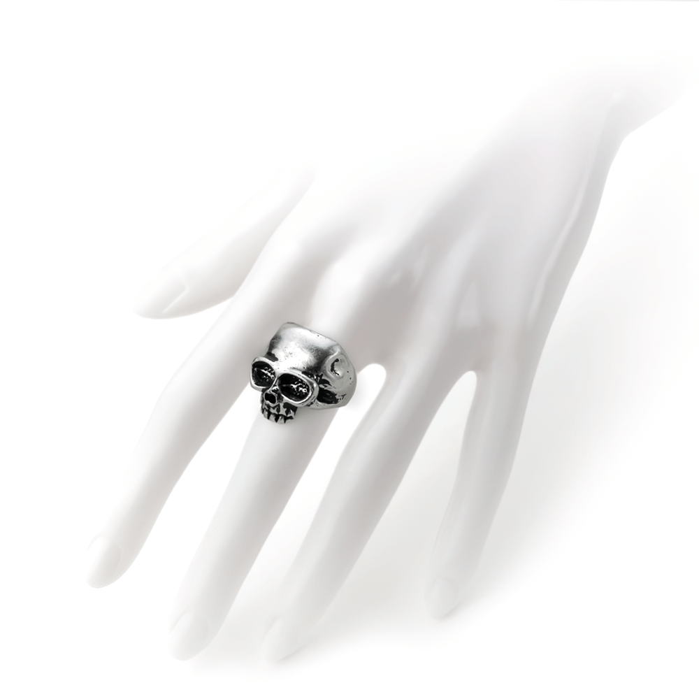 Skull Ring for Rock Stars - Bold Punk Jewelry Piece