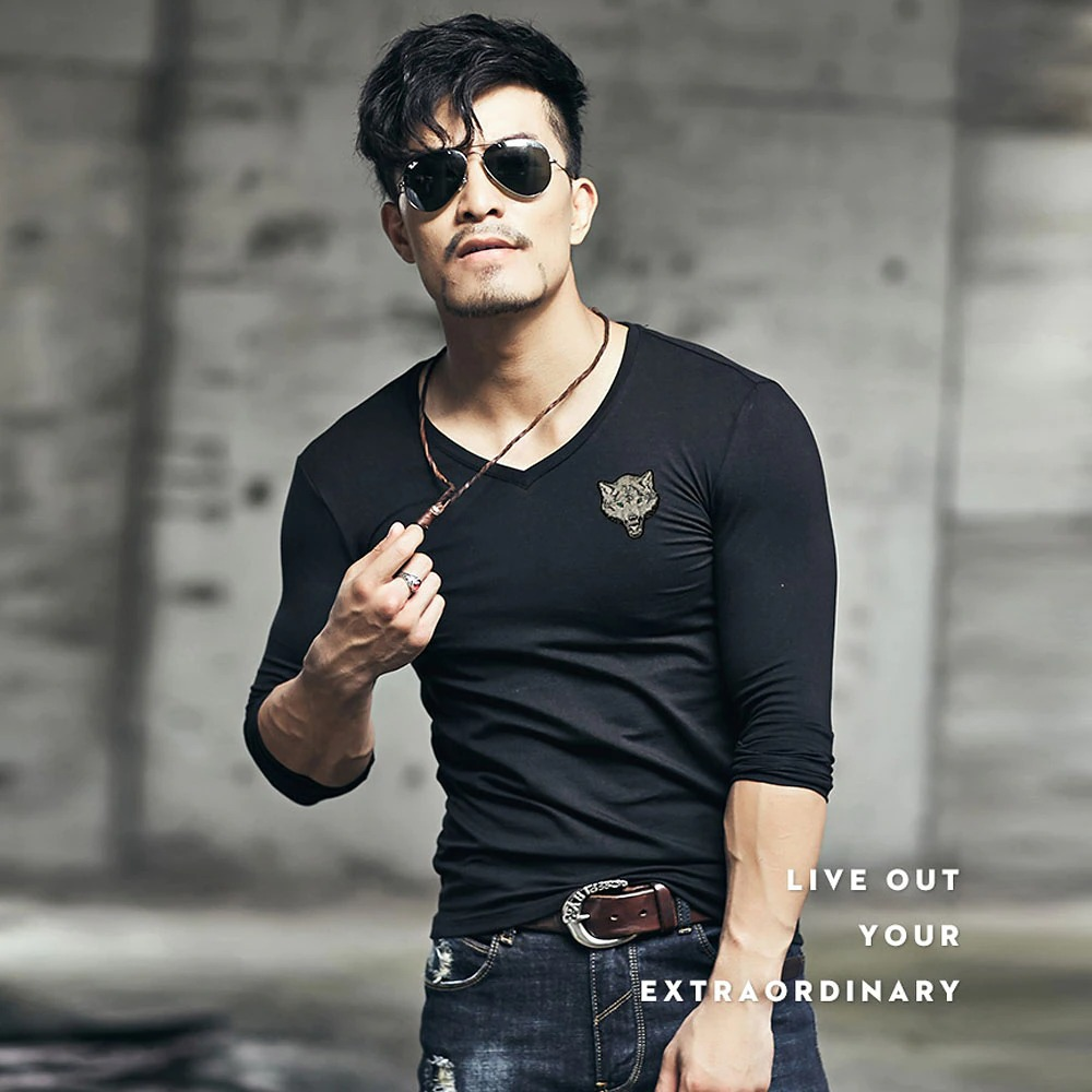 Slim Cotton T-Shirt for Men / V Neck Long Sleeve T-Shirt with Embroidery Wolf